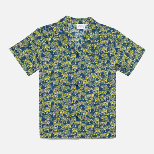Camp shirt in tiger print for non-binary folk